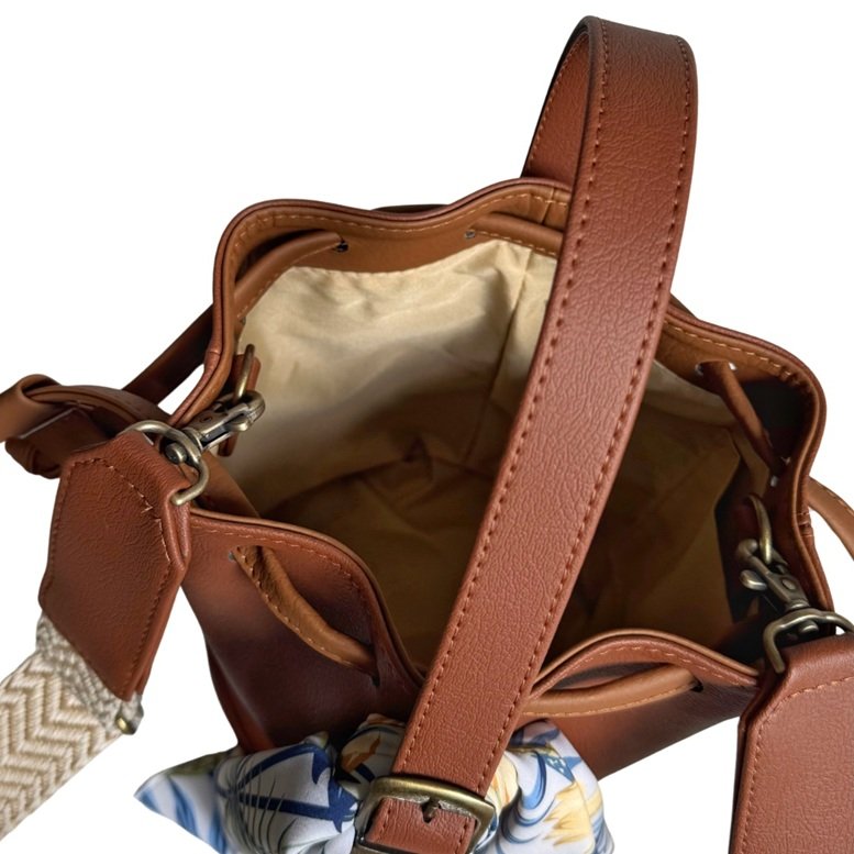 Bucket Abby - Imagen 3